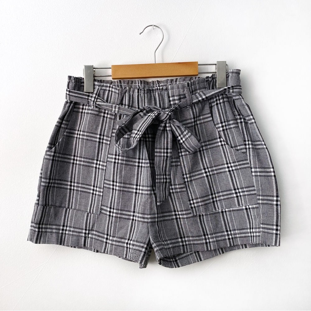 Plaid Tie Waist Shorts